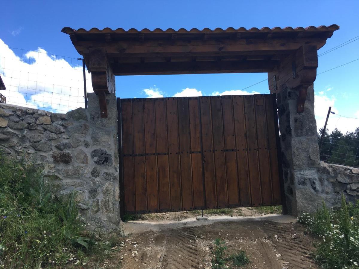 Cara Norte De Gredos Hoyos del Espino Zewnętrze zdjęcie